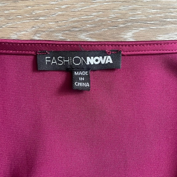 Pink satin fashion nova dress size small - Picture 3 of 5